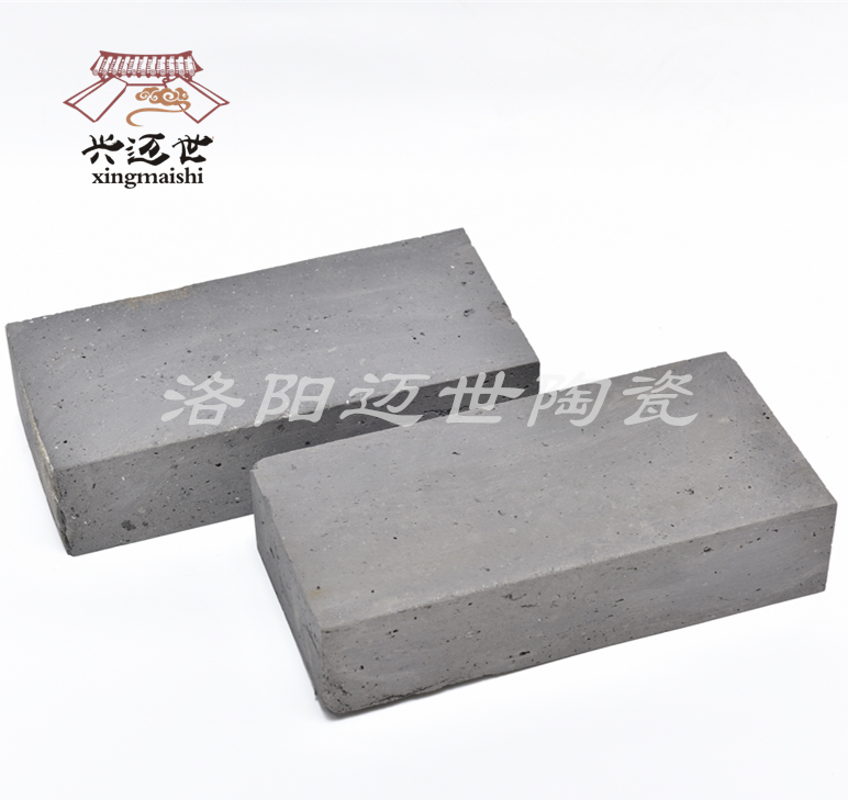 打磨青砖